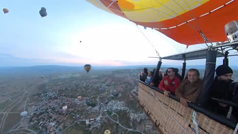 turkey,-balloon-trip-over-cappadocia