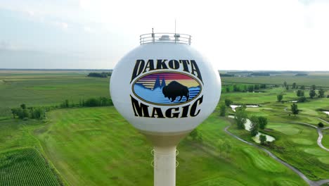 Aerial-rising-shot-of-Dakota-Magic-water-tower
