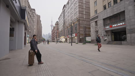 Leere-Berühmte-Fußgängerzone-East-Nanjing-Road-Vor-Der-Covid-19-Sperre-In-Shanghai,-China-Im-Jahr-2022