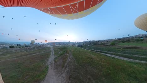 balloon-trip-over-cappadocia-turkey,-tour