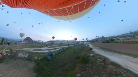 balloon-trip-over-cappadocia-turkey,-hot-air-balloon-ride