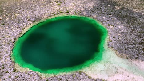 Flying-Over-Bahamas-Blue-Hole,-Aerial-Ocean-View
