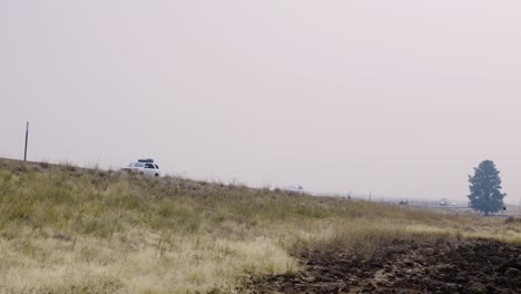 Wildfire-smoke-in-Central-Oregon-over-highway
