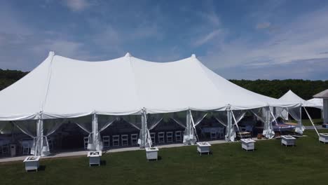 Wedding-venue-tent-in-orchard