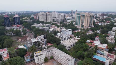 Luftaufnahme-Von-Bengaluru,-Der-Hauptstadt-Des-Südlichen-Indischen-Bundesstaates-Karnataka
