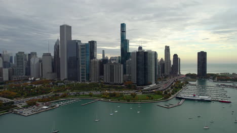 Aerial-view-around-the-lakefront-of-the-New-Eastside,-fall-evening-in-Chicago