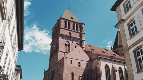 Iglesia-De-Santo-Tomás-En-Estrasburgo,-Francia-Arte-Gótico