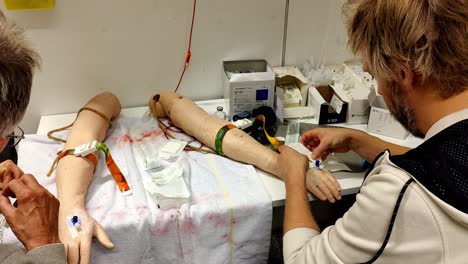 Venous-Catheter-Insertion-Training-on-Dummy-Arm