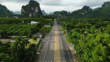 Carretera-Panorámica-A-La-Playa-De-Ao-Nang-En-Krabi,-Tailandia