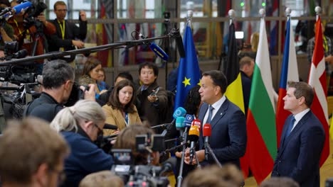 Irish-Prime-Minister-Leo-Varadkar-talking-to-the-press-at-the-European-Council-summit-in-Brussels,-Belgium---Wide-shot