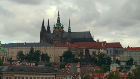 Panoramic-shot-of-Prague-Castle
