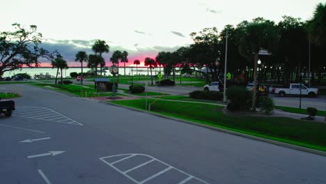 Forward-drone-motion-of-sunrise-on-Sebastian-in-Florida,-USA