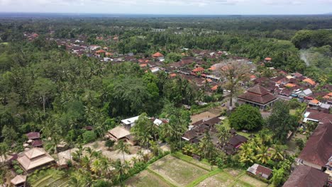 Drone-footage-of-Ubud-Village-in-Bali,-Indonesia