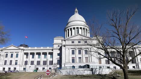 Arkansas-state-capitol-building-in-Little-Rock,-Arkansas-with-gimbal-video-walking-forward-in-slow-motion-close-up