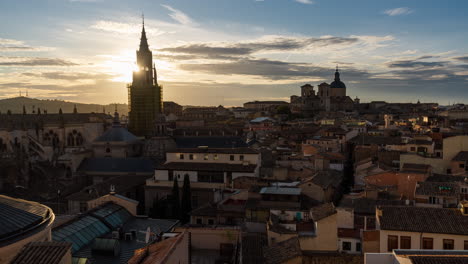 Sonnenuntergangszeitraffer-Der-Skyline-Und-Der-Kathedrale-Von-Toledo-In-Toledo,-Spanien