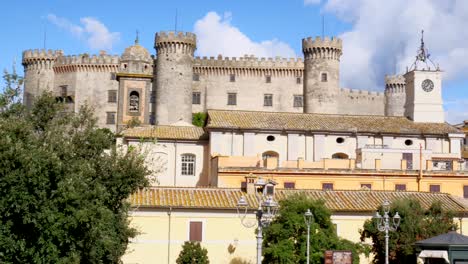 Panoramic-view-on-the-city-center-of-Bracciano-and-on-its-iconic-castle-in-the-background