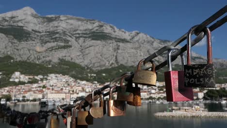 Symbols-of-forever-love,-romance-and-engagement,-Love-locks-in-Makarska,-Croatia