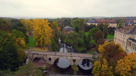 Fabelhafte-Luftaufnahme-Von-Oben,-Sternbrücke,-Historische-Weimarer-Brücke,-Thüringen,-Deutschland,-Herbst-23