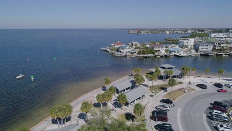 4K-Drohnenvideo-Von-Strand--Und-Uferhäusern-An-Kanälen-In-Hudson-Beach-Am-Golf-Von-Mexiko-In-Florida
