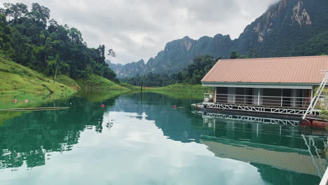 Khao-Sok-National-Park-is-a-nature-reserve-in-southern-Thailand-scenic-seascape-view-from-a-boat
