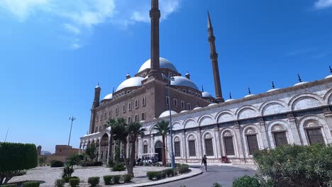 The-Great-Mosque-of-Muhammad-Ali-Pasha-In-The-Citadel-of-Cairo-in-Egypt