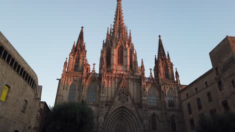 Panoramic-of-Barcelona-Gothic-Cathedral-above-Blue-Skyline-Sunshine-in-Spain-Old-Architecture