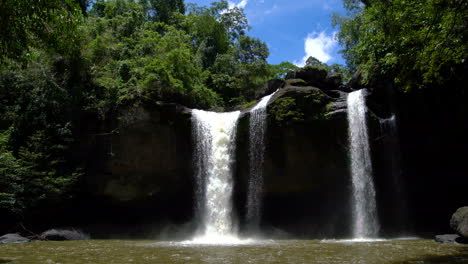 Haew-Su-Wat-waterfall-in-Khao-Yai-national-park,-Thailand