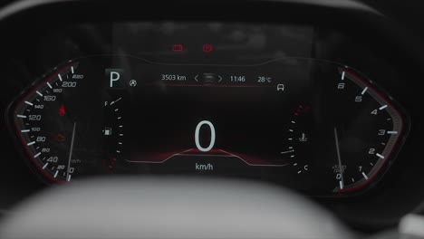modern-car-interior,-car-dashboard,-Maxus-D90