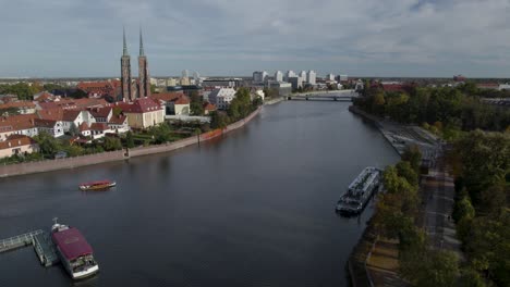 Crossing-river-towards-Twin-towers-of-Cathedral-of-St