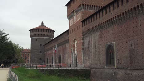 Sforzesco-Castle-Later-renovated-and-enlarged,-in-the-16th-and-17th-centuries-it-was-one-of-the-largest-citadels-in-Europe