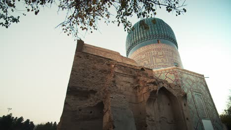 Samarkand,-Amir-Temur-Mausoleum-Usbekistan,-Erbaut-1404,-Video-26-Von-46
