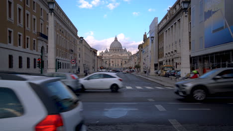 St.-Peter-Basilika-Im-Vatikan-Und-Rom-Straße
