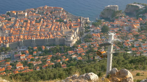 Vista-Aérea-Del-Casco-Antiguo-De-Dubrovnik