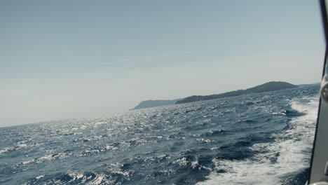 -Meereslandschaft-Von-Einem-Boot-Aus--4k-29,97-Fps--Aufnahme-Mit-Canon-R5C