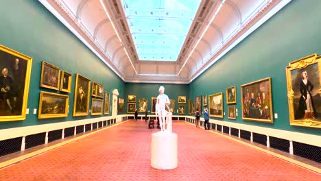Die-Nationalgalerie-Dublin,-Irland-Verzeichnet-Steigende-Besucherzahlen