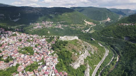 Viewpoint-white-fortress-in-Sarajevo,-Bosnia-and-Herzegovina,-aerial-orbit
