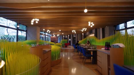 Dining-area-of-Luxury-hotel-walk-in-with-Asian-people-dining-at-Hotel-Indigo-in-Taiwan