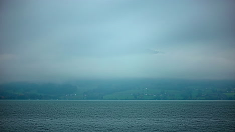 Attersee-or-Kammersee-Lake-in-Austria---misty-time-lapse