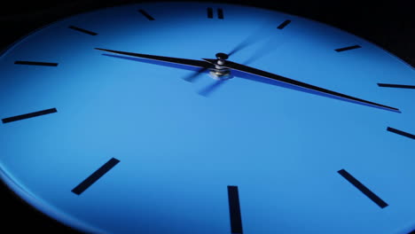 Blue-clock-Time-lapse
