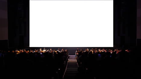 Zuschauer-Im-Kinohaus