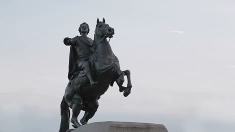 The-bronze-horseman
