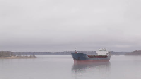 Cargo-ship-sailing-on-the-Volga-river-in-fog