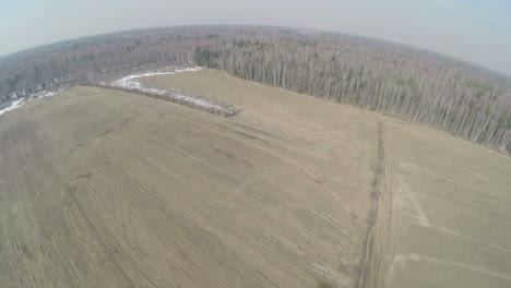 Luftaufnahme-Von-Ackerland-Im-Zeitigen-Frühjahr-In-Russland