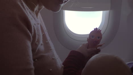 Air-travel-with-baby-daughter