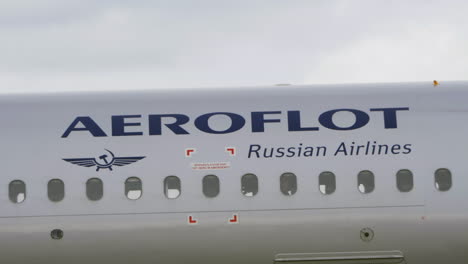Aeroflot-Markenname-Des-Flugzeugs-Der-Russischen-Fluggesellschaft