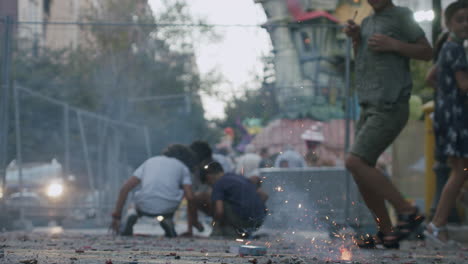 Children-throw-firecrackers-on-the-streets
