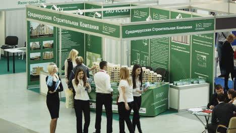 Agencia-Rusa-En-Exposición-Inmobiliaria-Internacional