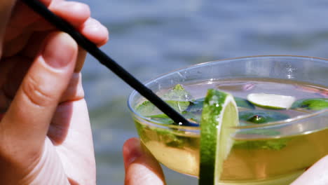 Drinking-mojito-with-straw