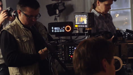 Members-of-crew-during-film-shooting