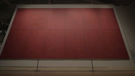 Exhibition-of-Yayoi-Kusama-red-paintings